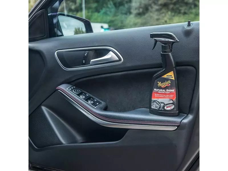 Meguiar's Kunstoffpflege Natural Shine Protectant, 473 ml 5 Meguiar's Kunstoffpflege Natural Shine Protectant, 473 ml – Bild 5