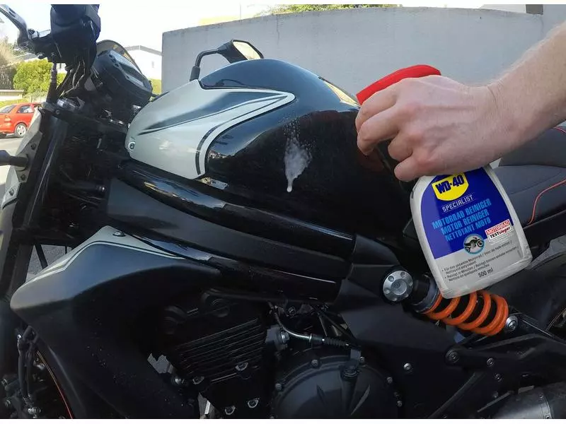 WD-40 Komplettreiniger Motorrad SPECIALIST 500 ml 2 WD-40 Komplettreiniger Motorrad SPECIALIST 500 ml – Bild 2