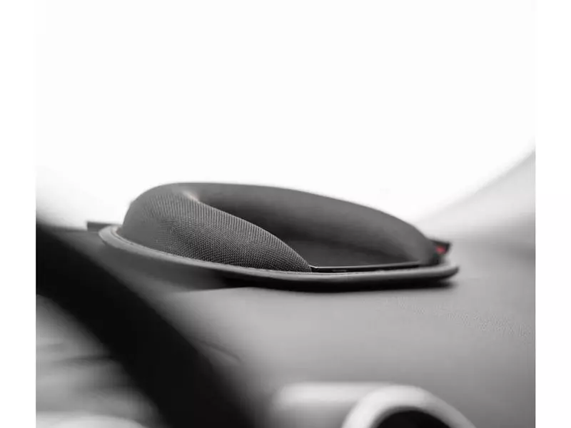 TomTom Armaturenbretthalterung Haftpolster 2 TomTom Armaturenbretthalterung Haftpolster – Bild 2