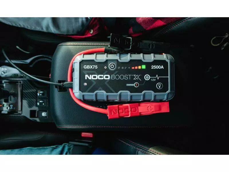 Noco Starterbatterie mit Ladefunktion GBX75 12 V, 2500 A 2 Noco Starterbatterie mit Ladefunktion GBX75 12 V, 2500 A – Bild 2