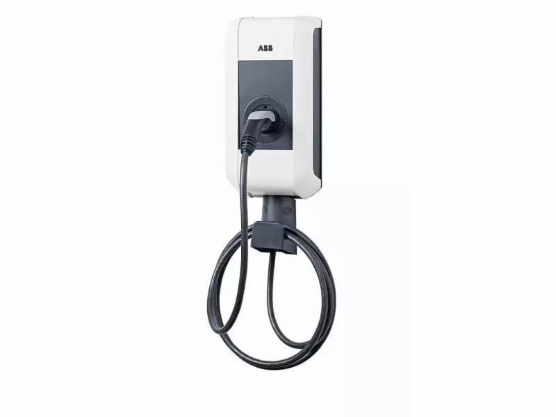 ABB Ladestation EVLunic Pro S (22kW) Slave RFID mit 4m Kabel 1 ABB Ladestation EVLunic Pro S (22kW) Slave RFID mit 4m Kabel